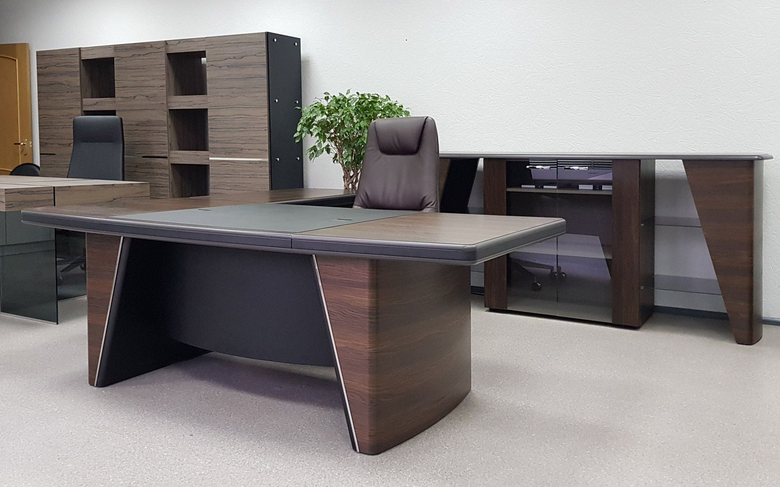 Стол руководителя с траверсом NT-190 + NT-76 фото 7