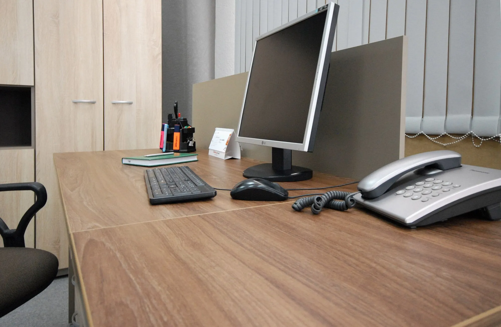 Барьеры фронтальные для стола ЛДСП Work фото 5